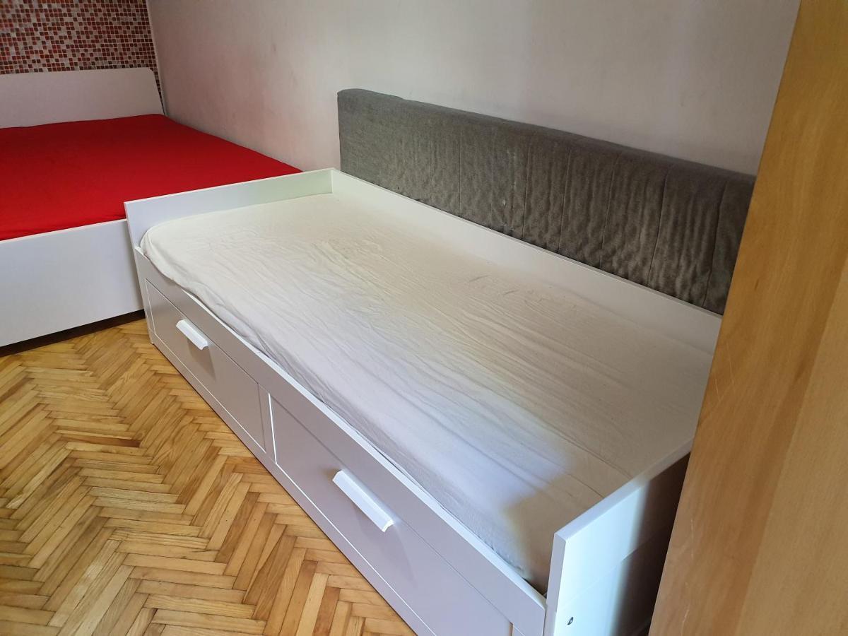 Heroes Square & City Park Thermals Apartment บูดาเปสต์ ภายนอก รูปภาพ